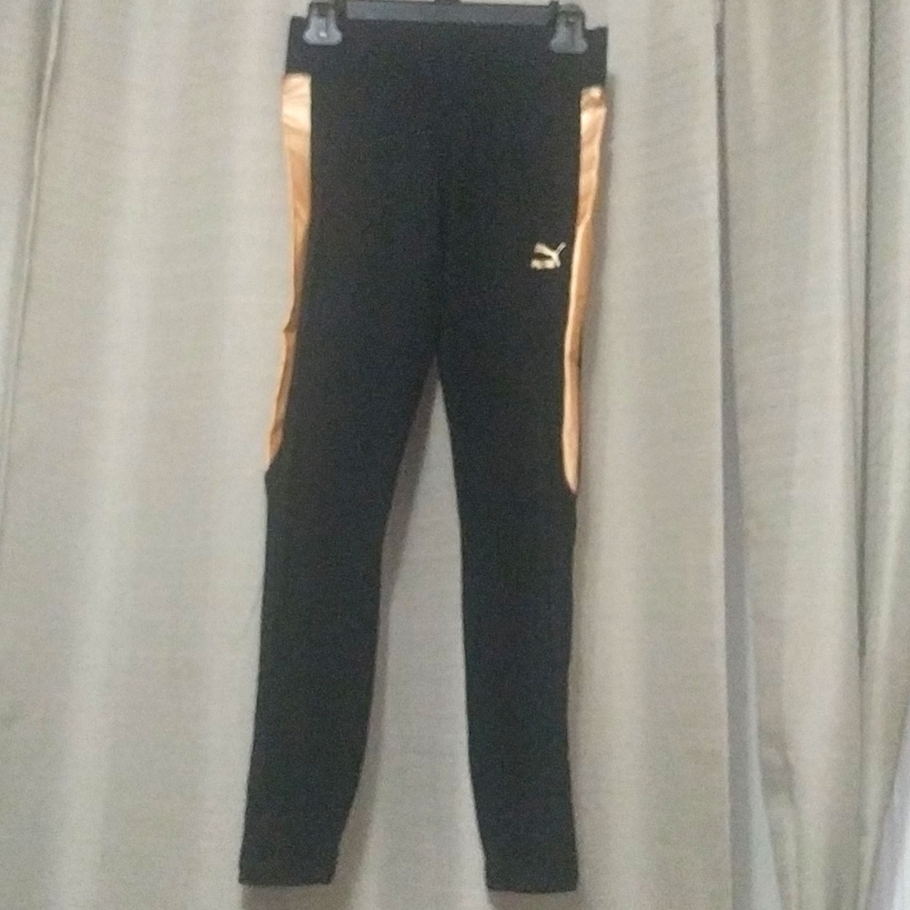 Girls black PUMA leggings